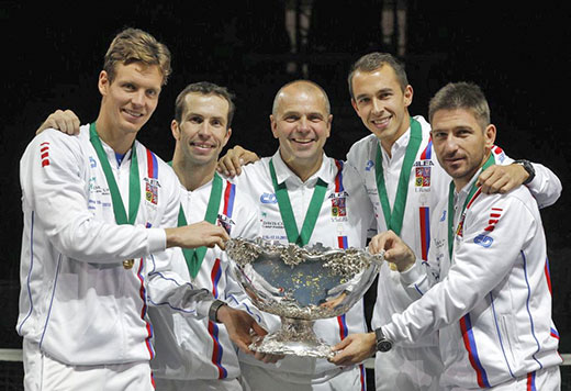 Tenis