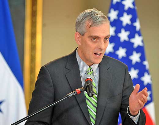 Secretario Denis McDonough