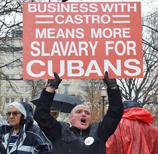 Protestan Cubanos en DC